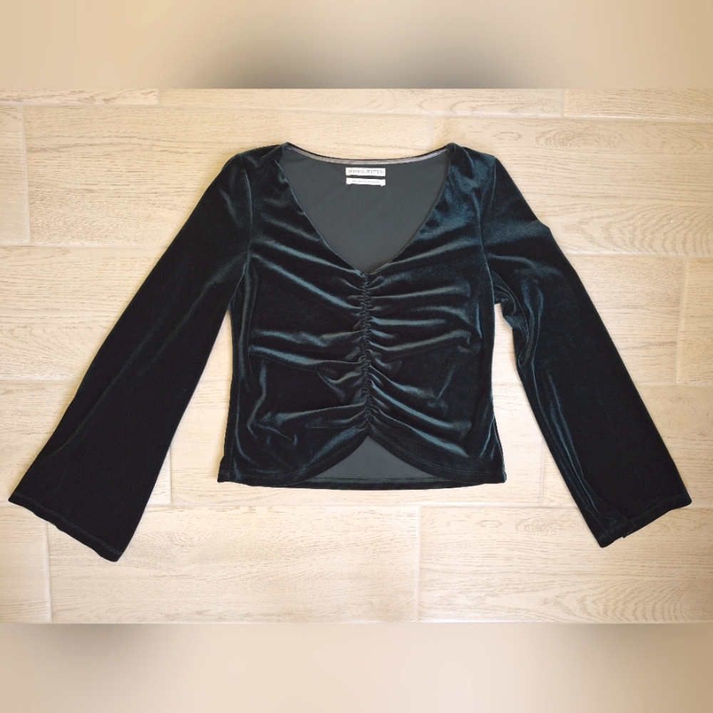 Urban Outfitters dark green velvet long-sleeved cropped ruched front top, small